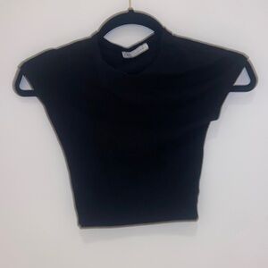 Zara black cropped tee. Size small